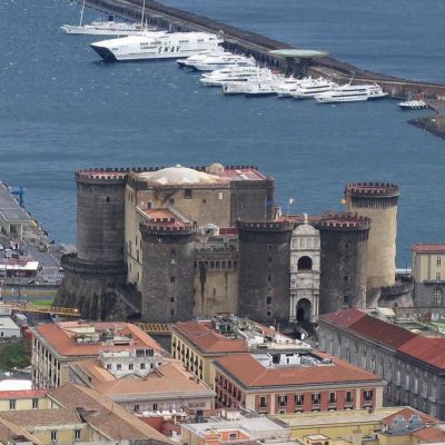 castel-nuovo-naples